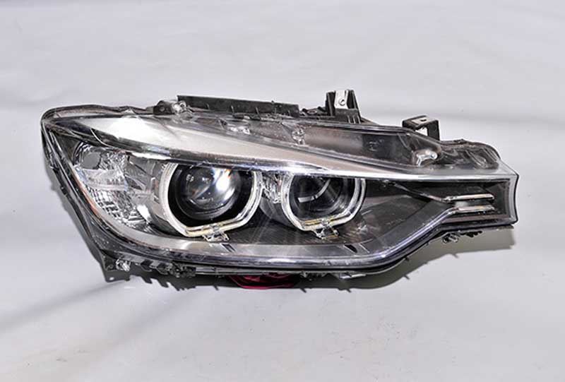 MİNİ JOHN COOPER ÇIKMA YEDEK PARÇA BMW-ÇIKMA-YEDEK-PARÇA-F30-KASA-3-SERİSİ-FAR